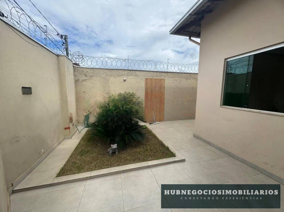 Casa à venda em Montes Claros, com 3 quartos, bairro Canelas Casa à venda em Montes Claros, com 3 quartos, bairro Canelas - Hub Gestão Imobiliária