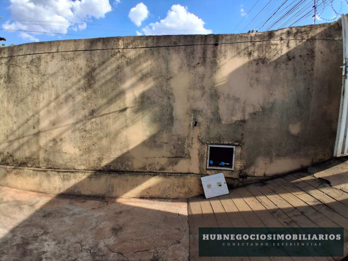 Casa de 2 quartos, 150m² no bairro Santa Rita I, em Montes Claros | Eu Corretor