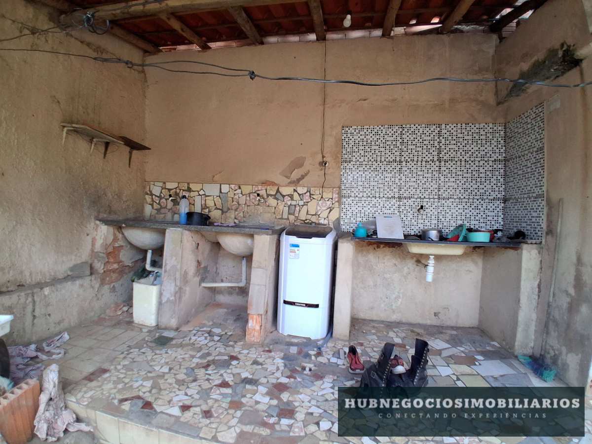 Casa de 2 quartos, 150m² no bairro Santa Rita I, em Montes Claros | Eu Corretor