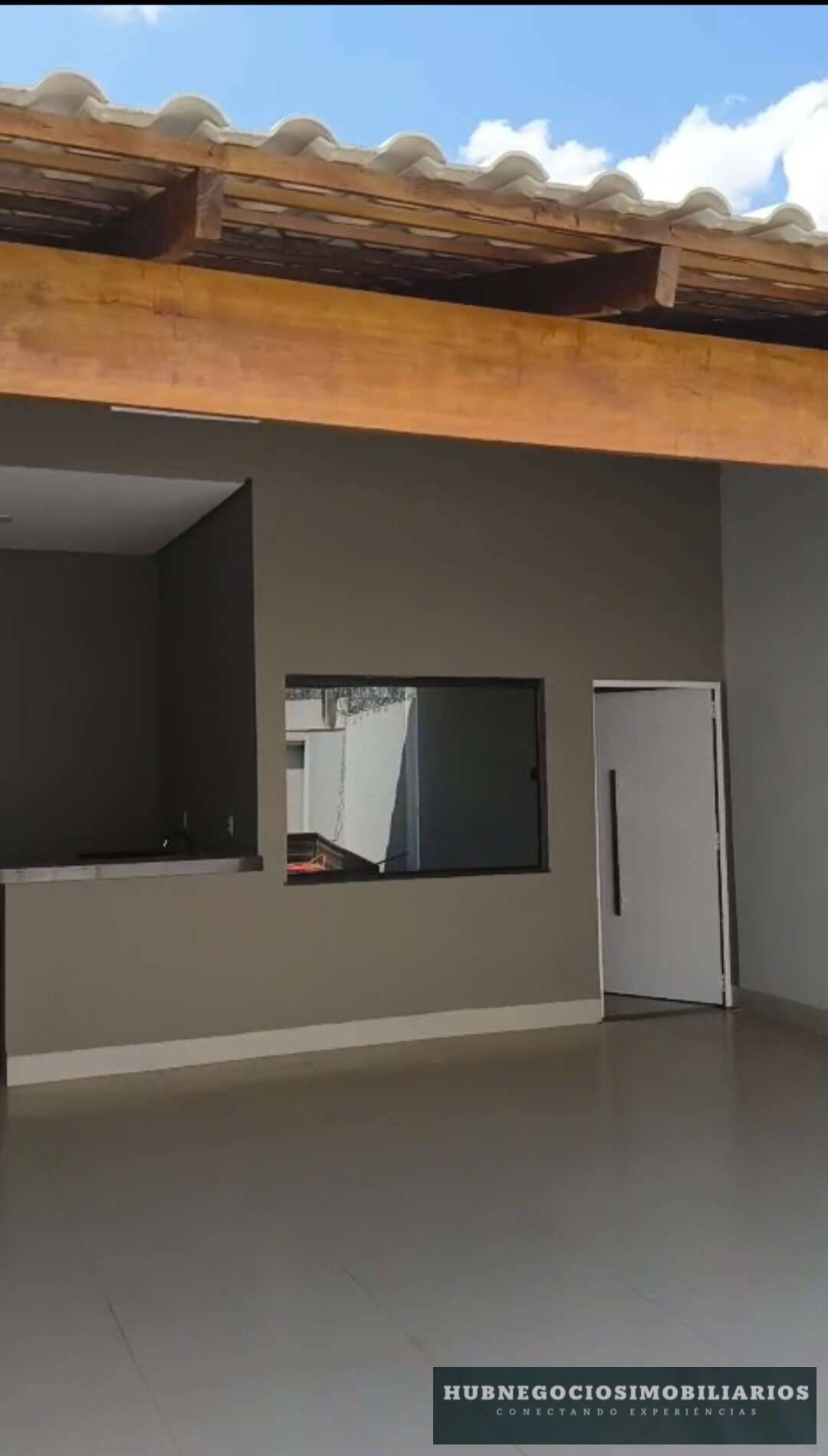 Casa à Venda no Bairro São Mateus com 135 m² Construídos – R$ 550.000 - Hub Gestão Imobiliária